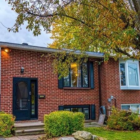 Castlerooms Homestay أوتاوا المظهر الخارجي الصورة