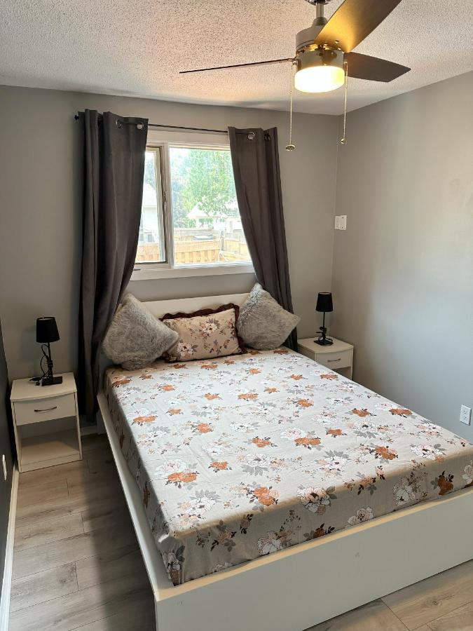 Castlerooms Homestay أوتاوا المظهر الخارجي الصورة